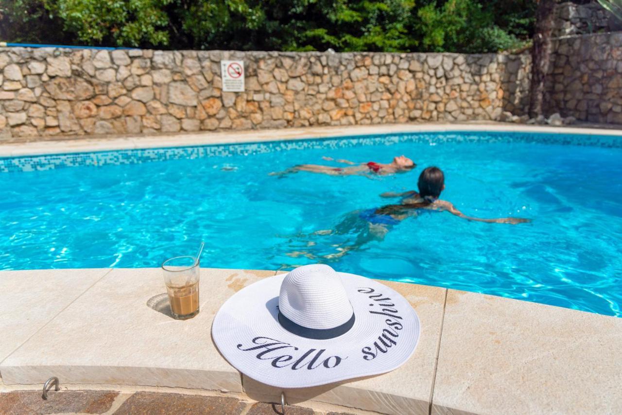 Apartments Villa Klaudia - Adults Only Crikvenica Exterior photo